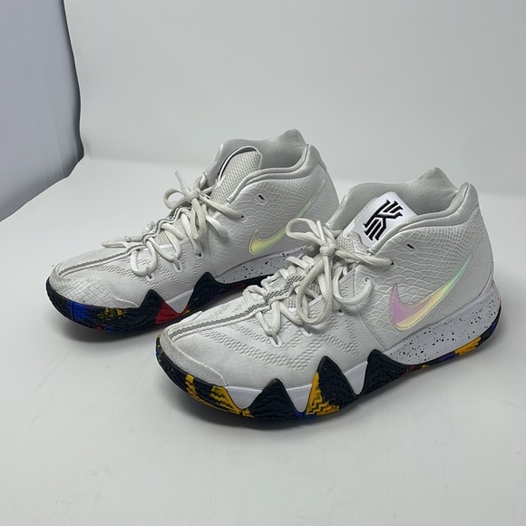Nike Kyrie 4 ‘NCAA March Madness’ White Multicolor (943806-104) Men Size 8.5 - Picture 2 of 8